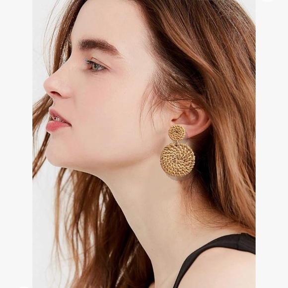 SOLD- NEW Round Drop Rattan Wicker Woven Straw Stud Earrings Jewelry for Summer - Picture 2 of 5